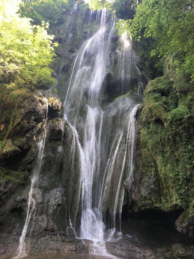 Le Roulottes Du Petit Gouffre De Padirac Avec Spa Buitenkant foto