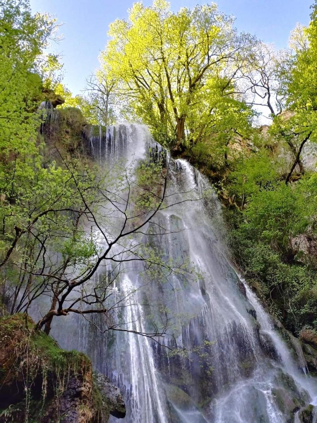 Le Roulottes Du Petit Gouffre De Padirac Avec Spa Buitenkant foto